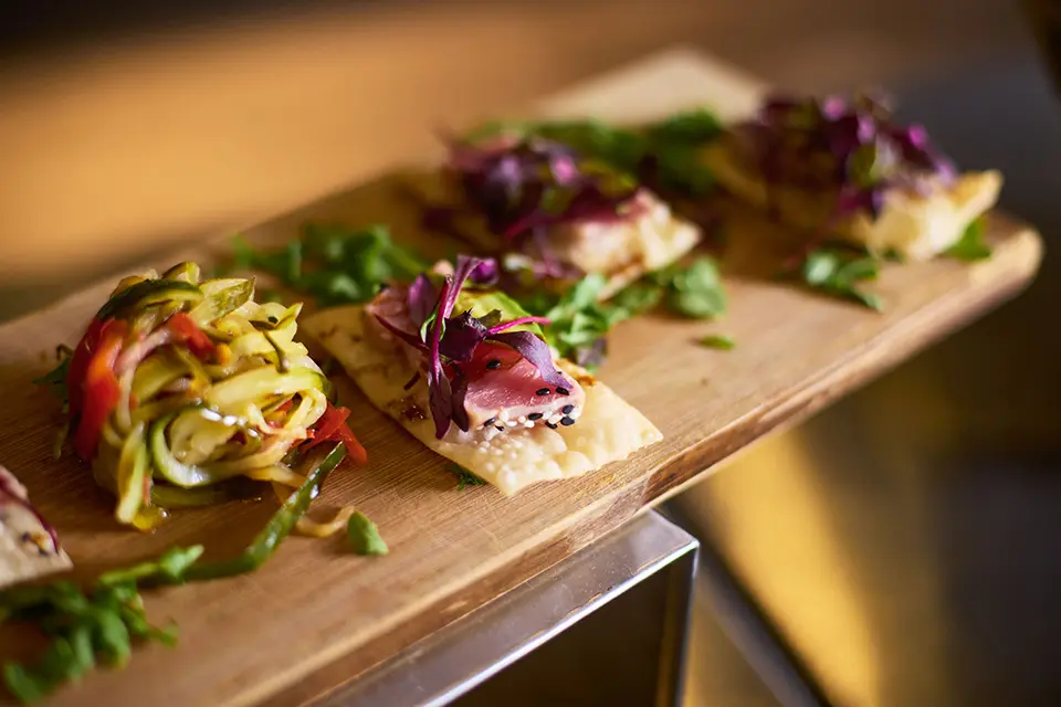Archer Hotel Redmond - Ahi Tataki Bites
