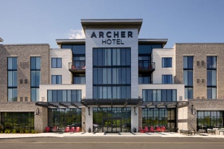 Archer Hotel Florham Park — Exterior daytime view