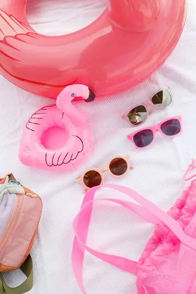Pink Flamingo Accessories - Archer Hotel Austin