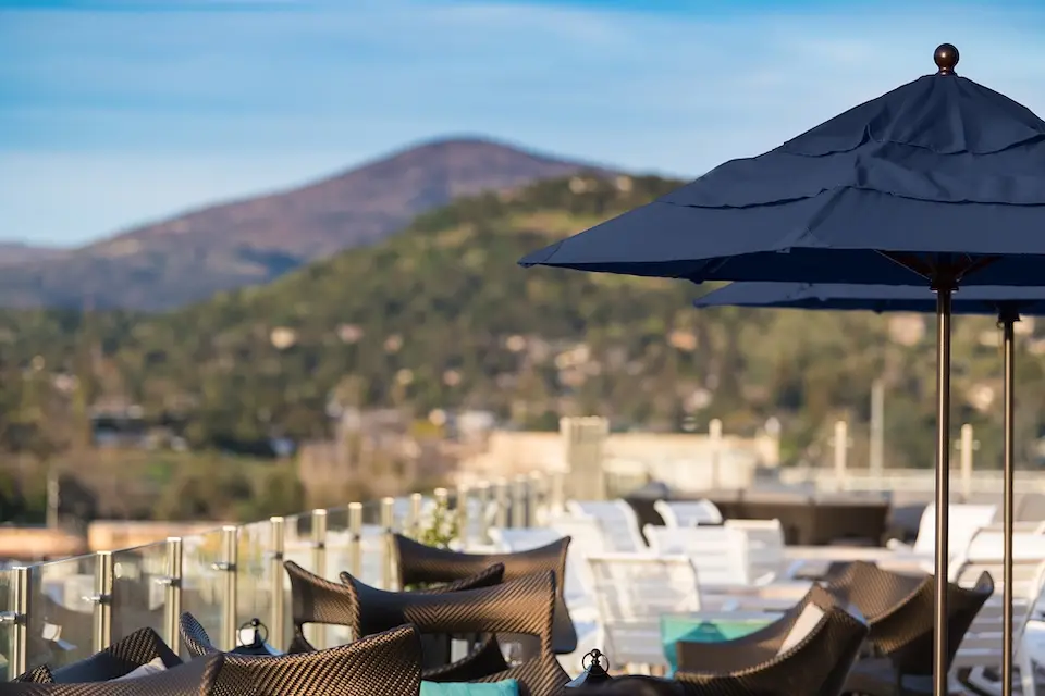 Archer Hotel Napa Sky & Vine Rooftop
