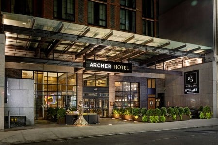 Archer Hotel New York — Entrance