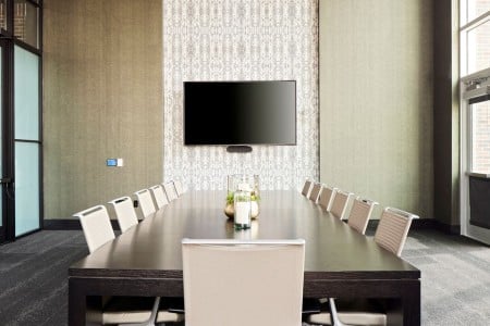 Archer Hotel Tysons - The Boardroom TV view
