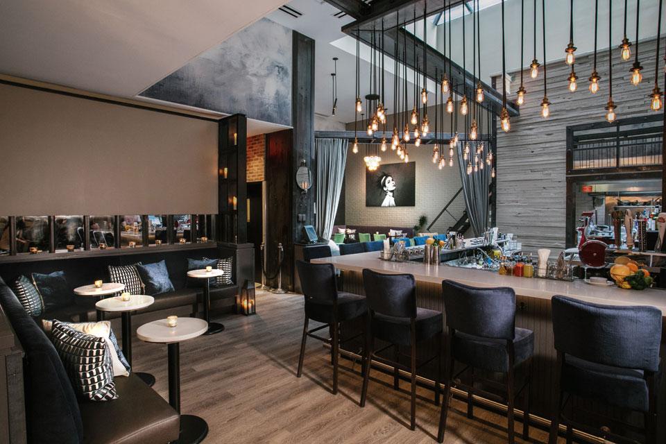 AKB Hotel Bar