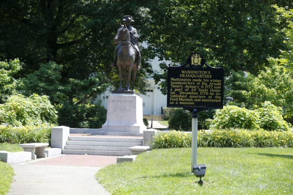 Washington Headquarters Statue