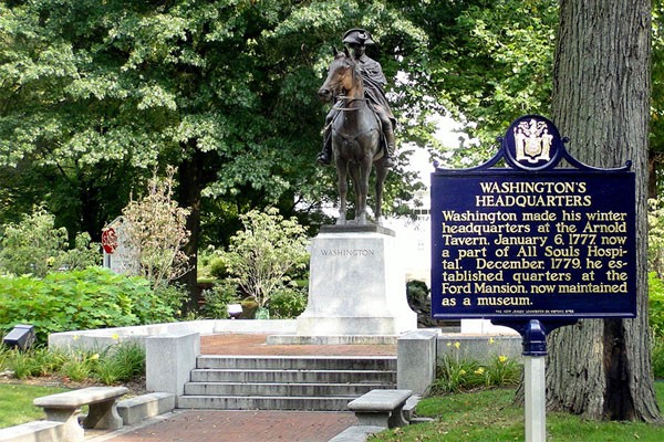 Washington Headquarters Statue 