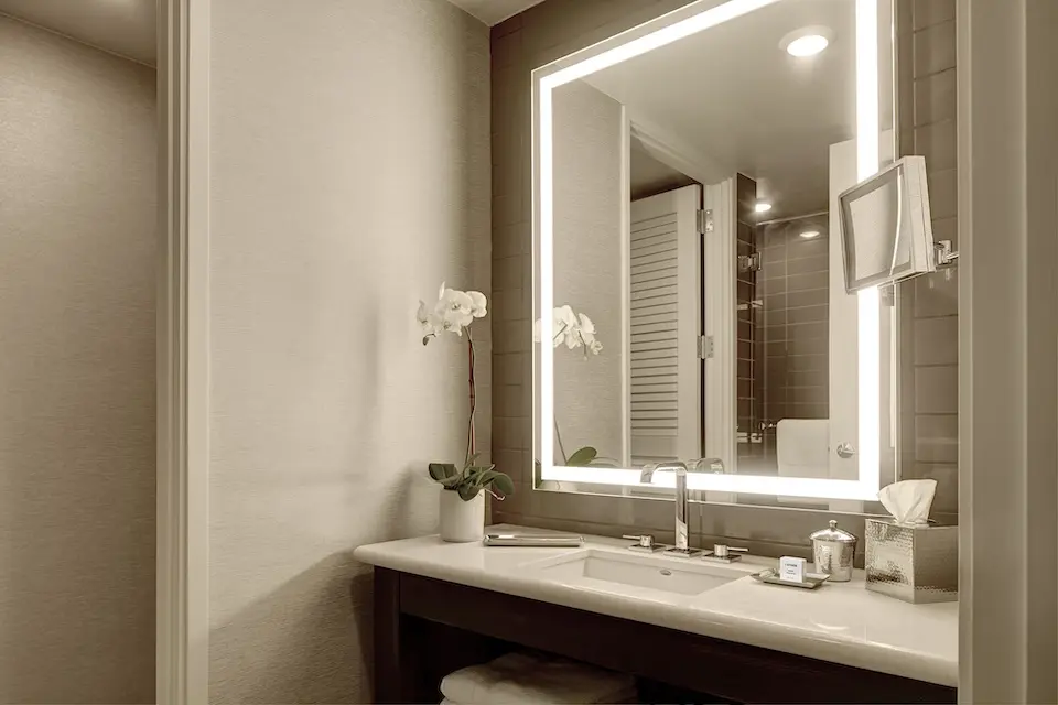 Classic King - elegant bathroom vanity and mirror