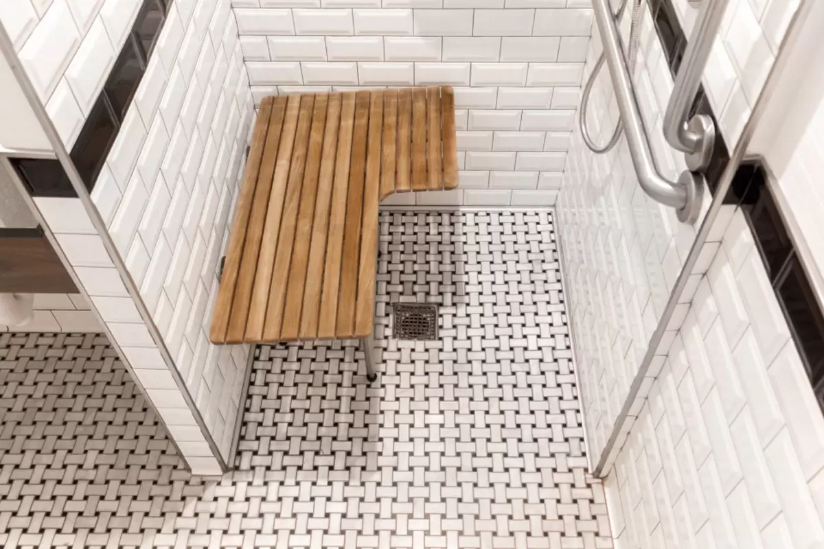 Archer King Empire View - mobility-accessible transfer shower with shower seat