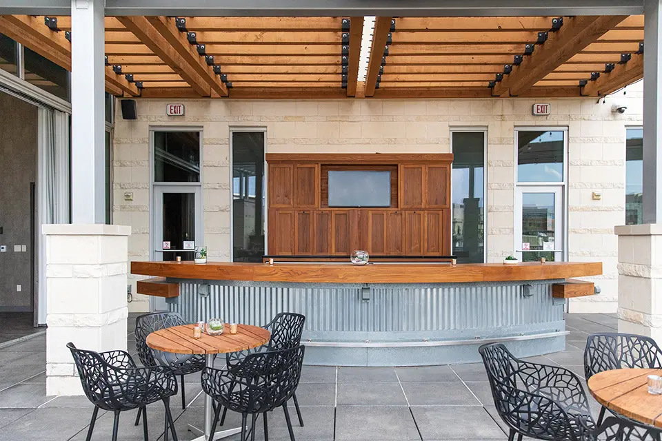 Archer Hotel Austin Terrace Bar