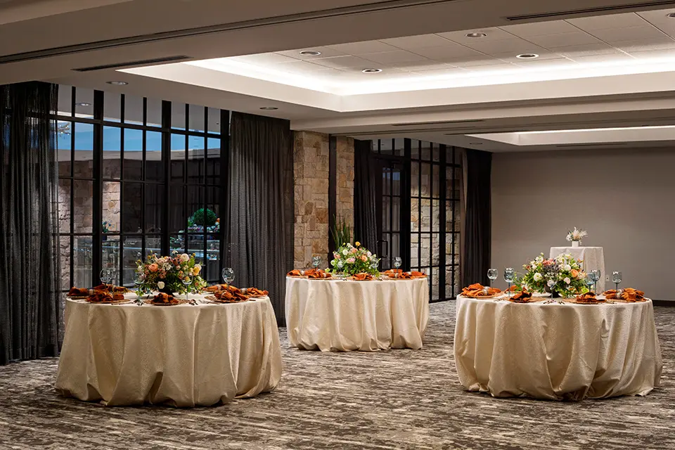 Archer Hotel Napa - Great Room banquet seating