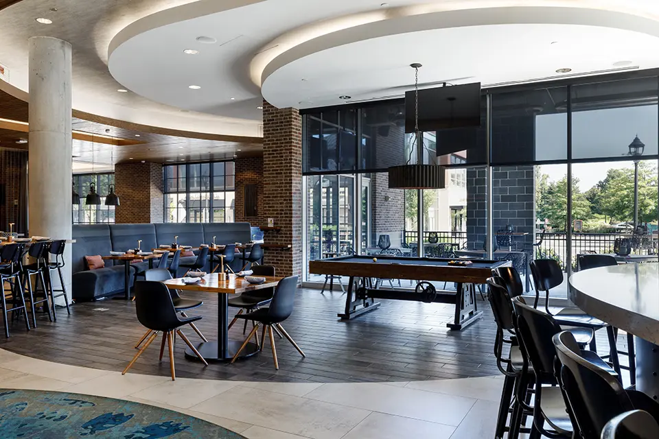 Archer Hotel Burlington Dining room