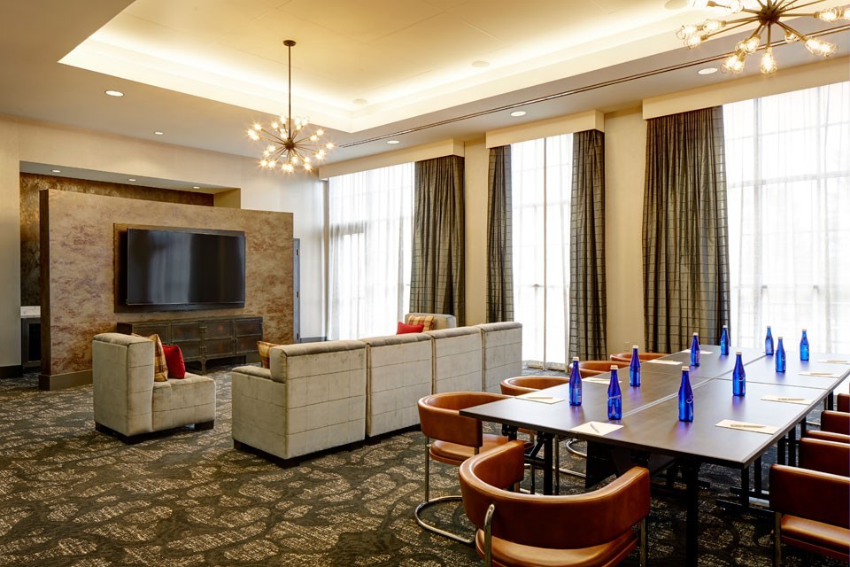 Archer Hotel Burlington Hospitality Lounge