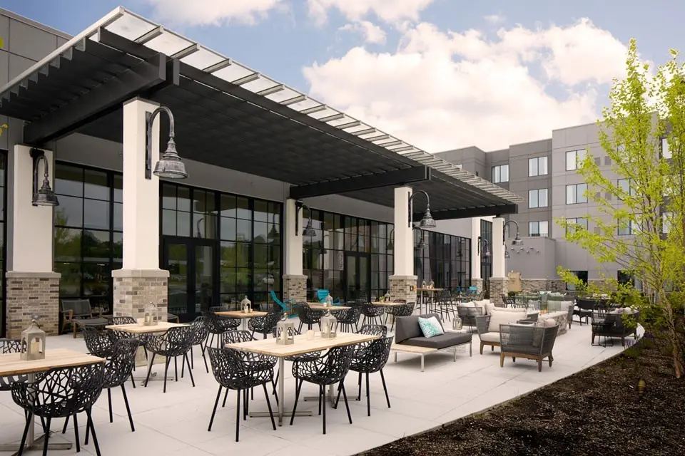 Archer Hotel Florham Park - Back Patio seating