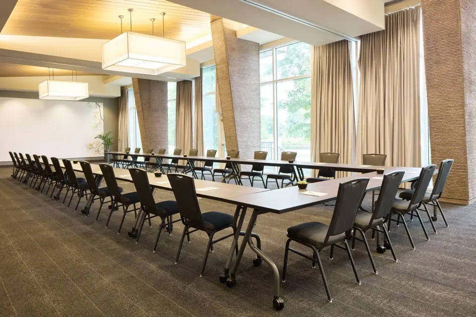 Archer Hotel Falls Church - The Great Room U shape table set up