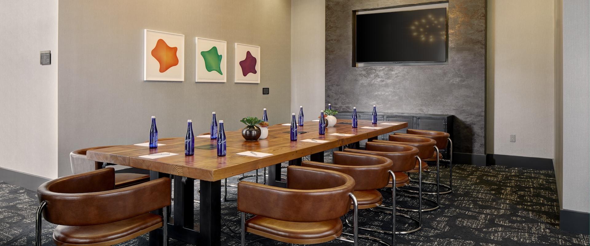 Archer Hotel Burlington Boardroom