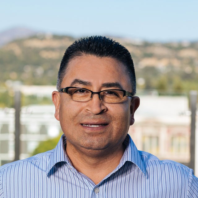 Headshot of Cayetano Cortes